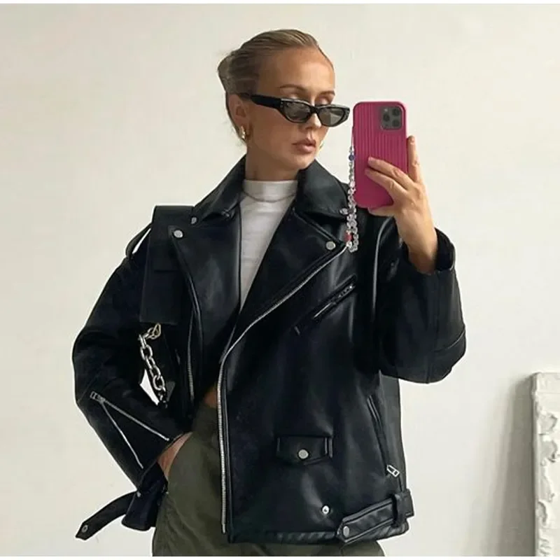 Jaqueta de couro preta feminina - Imagem 10